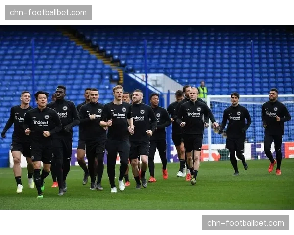 场下:德甲俱乐部联合举办“校园足球日”,哈兰德等球星参与互动 场下:德甲俱乐部联合举办“校园足球日”,哈兰德等球星参与互动